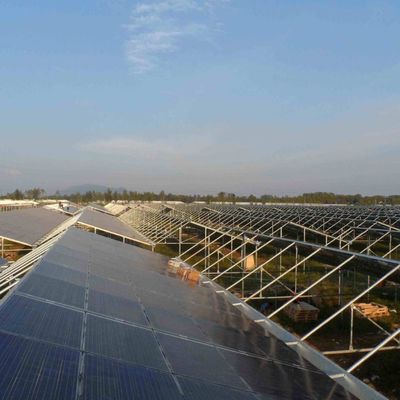 Ventilation hydroponique Serres photovoltaïques 6/9 et 6/12 mètres pour la production végétale