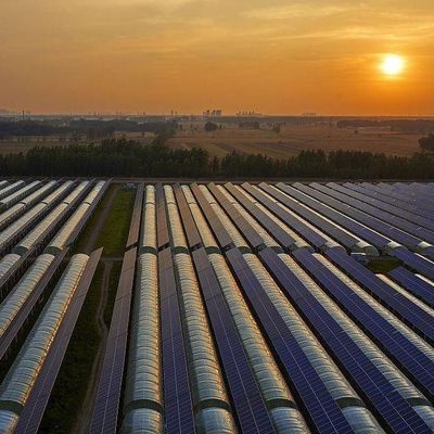 Ventilation hydroponique Serres photovoltaïques 6/9 et 6/12 mètres pour la production végétale