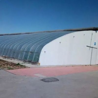 Structure de tuyaux en acier galvanisé à chaud (DIP) Méthode de culture de tunnel Serre photovoltaïque